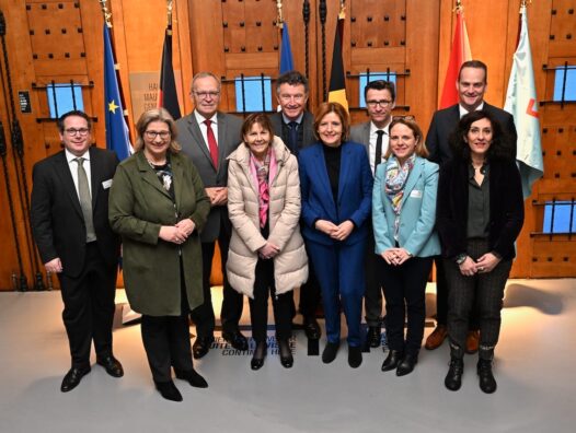 0252f7bb-045d-4472-aab6-d7474b470a60